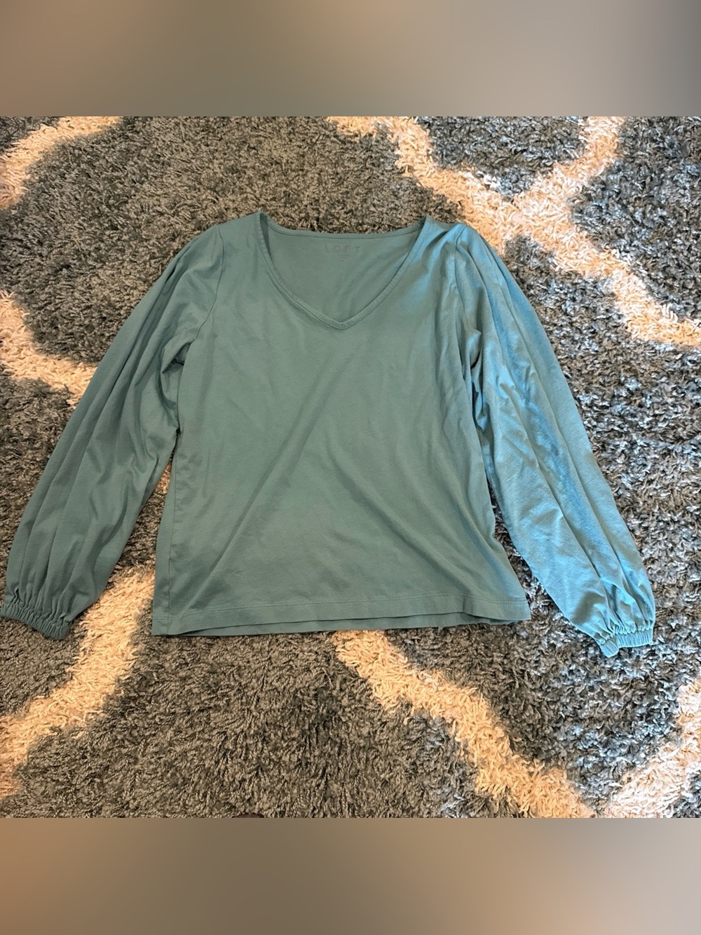 LOFT Lightweight V-Neck Long Sleeve Top in Muted Teal